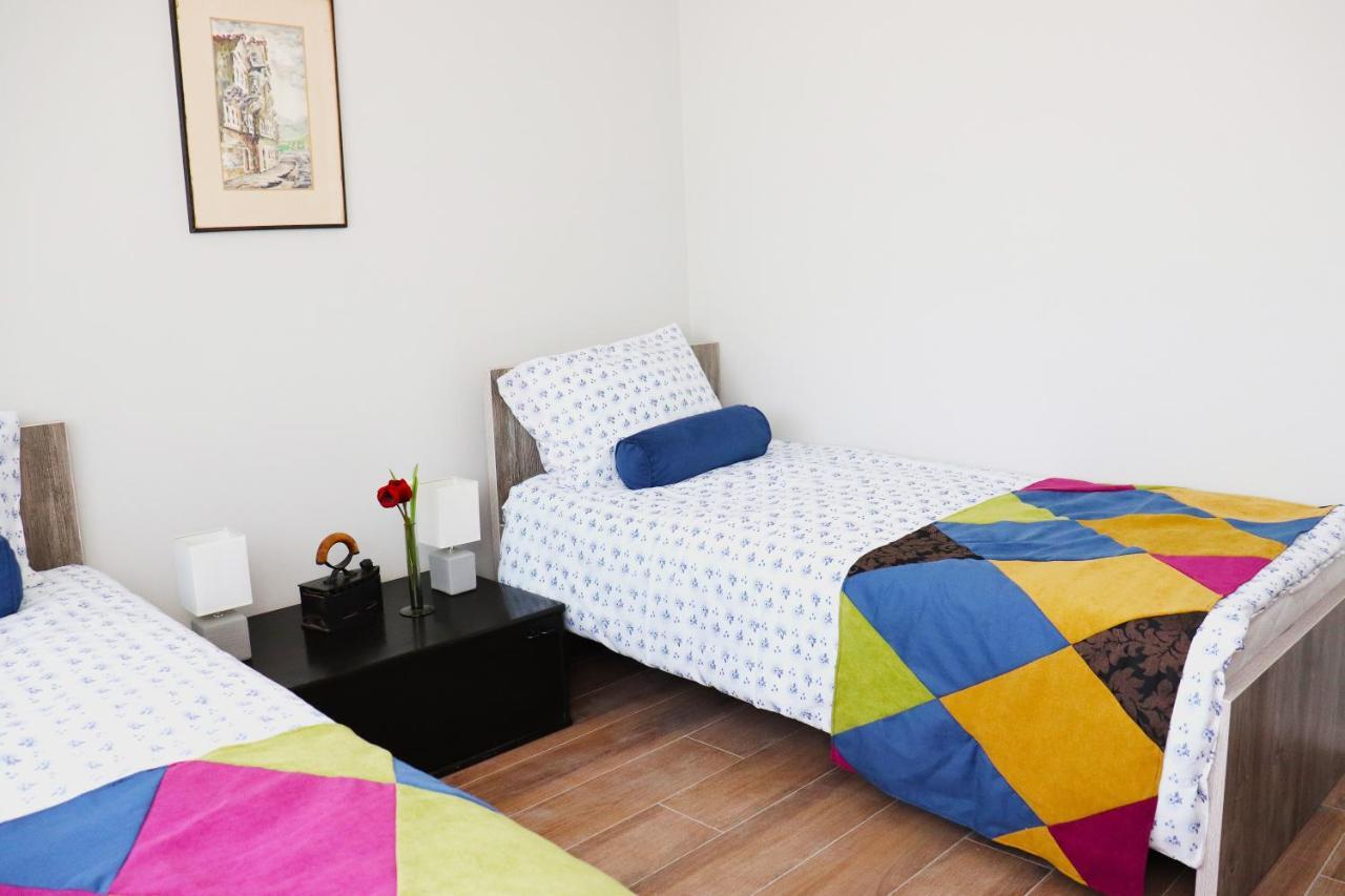 Foxxy Luxury Apartments Szkopje Kültér fotó